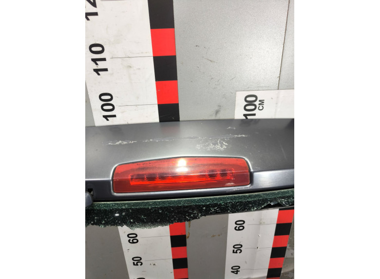 Стоп-сигнал к Opel Astra, 2005г.