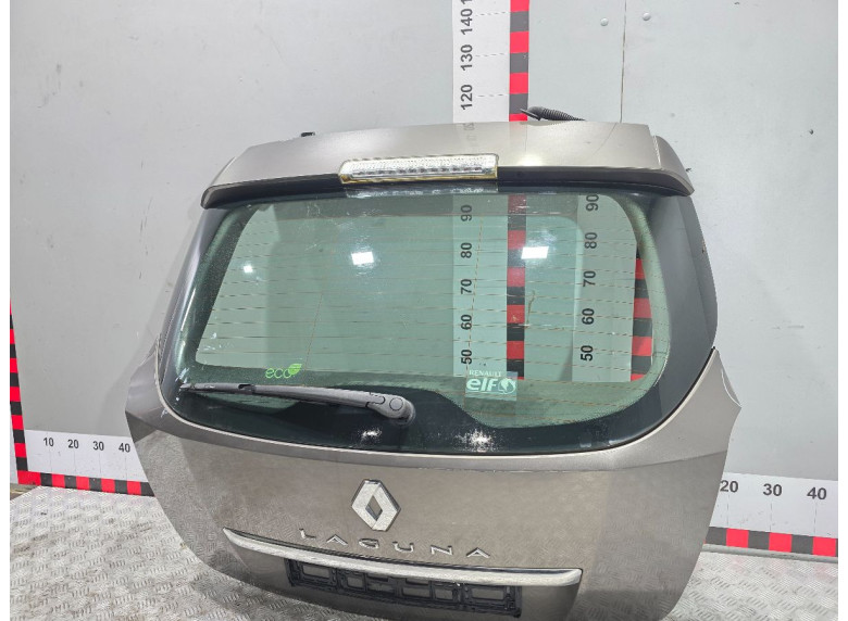 Накладка подсветки номера к Renault Laguna, 2010г.