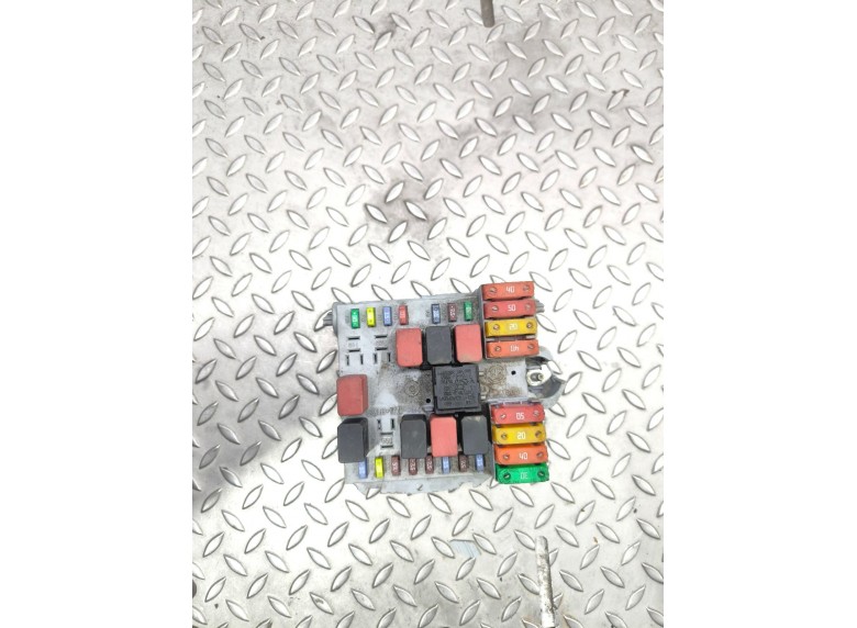 Блок предохранителей к Peugeot Boxer