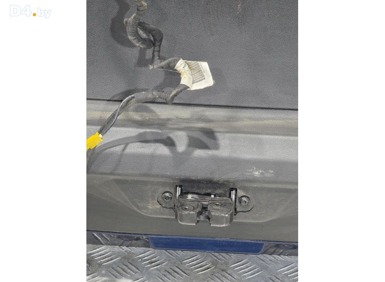 Замок багажника к Renault Megane undefined г.