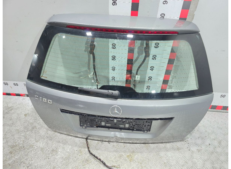 Крышка багажника (дверь 3-5) к Mercedes C W204, 2012г.