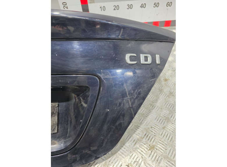 Крышка багажника (дверь 3-5) к Mercedes C W203, 2004г.
