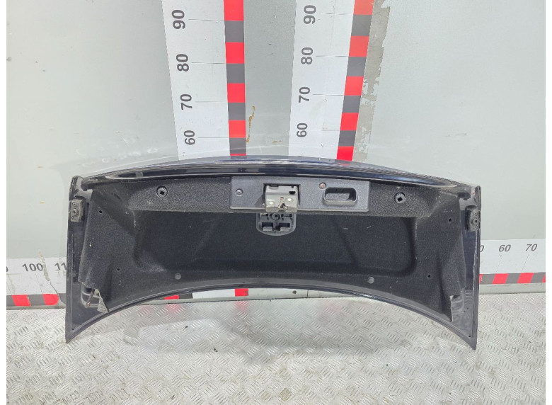 Крышка багажника (дверь 3-5) к Mercedes C W203, 2004г.