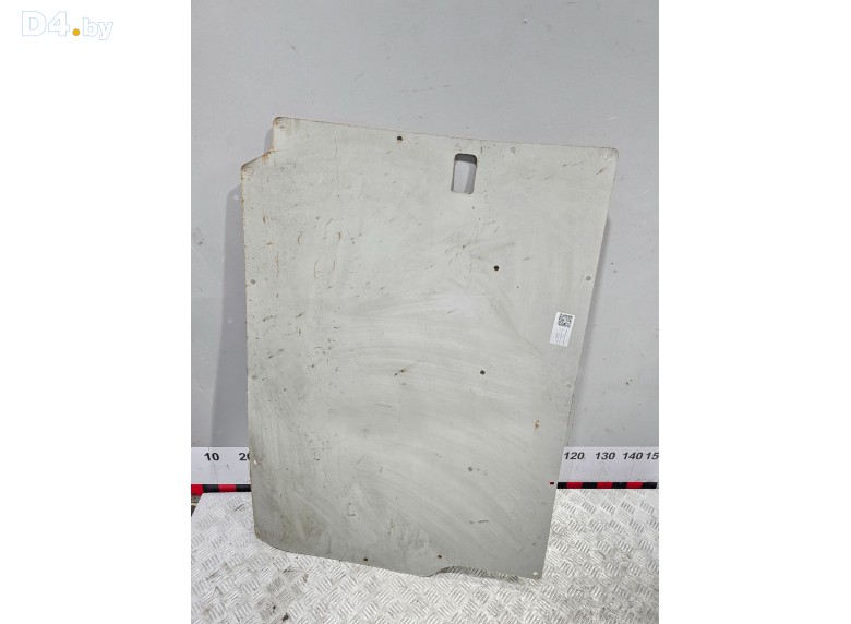 Обшивка двери задней правой (дверная карта) к Volkswagen Transporter undefined г.