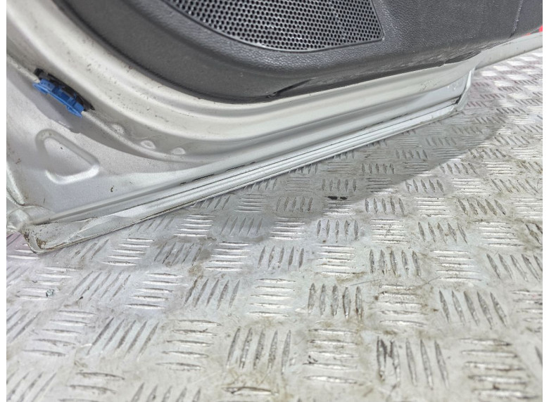 Дверь задняя правая к Opel Astra, 2007г.