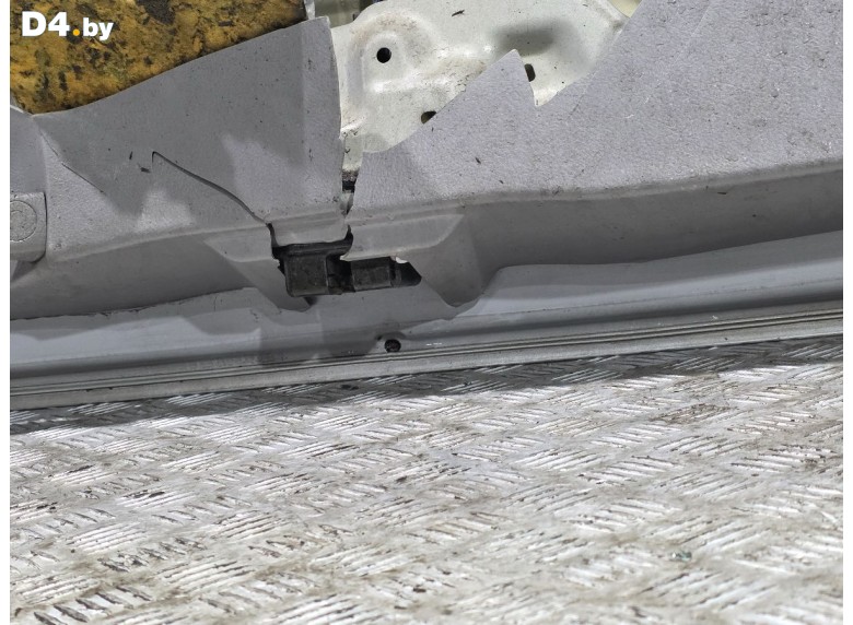 Замок багажника к Kia Carnival undefined г.