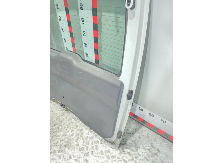 Крышка багажника (дверь 3-5) к Opel Combo, 2008г.