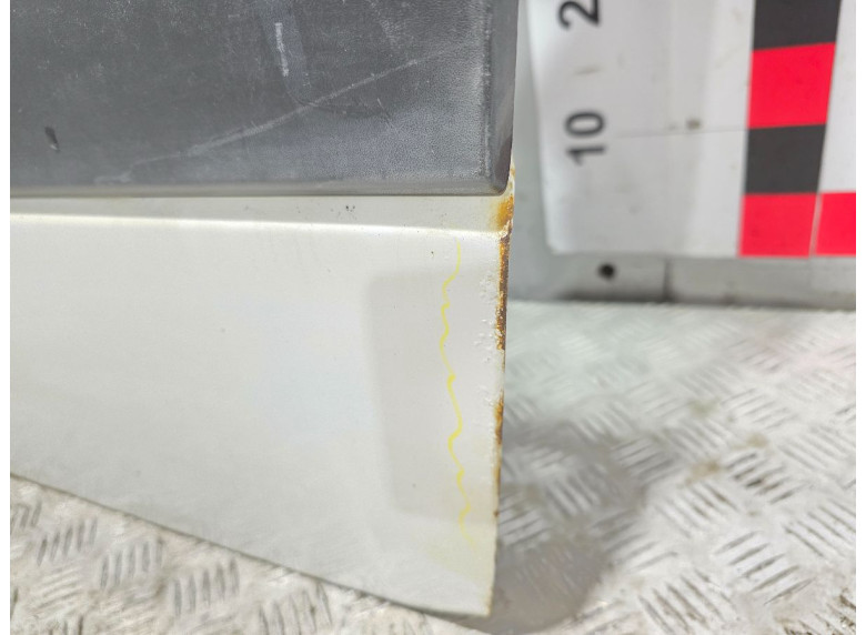 Дверь передняя левая к Дверь передняя левая к Mercedes Sprinter undefined г. Sprinter