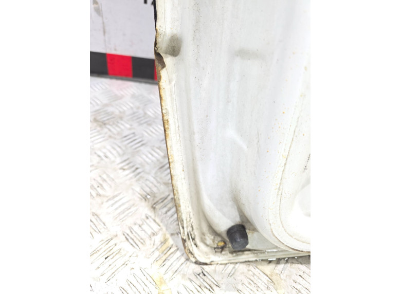 Дверь передняя левая к Дверь передняя левая к Mercedes Sprinter undefined г. Sprinter