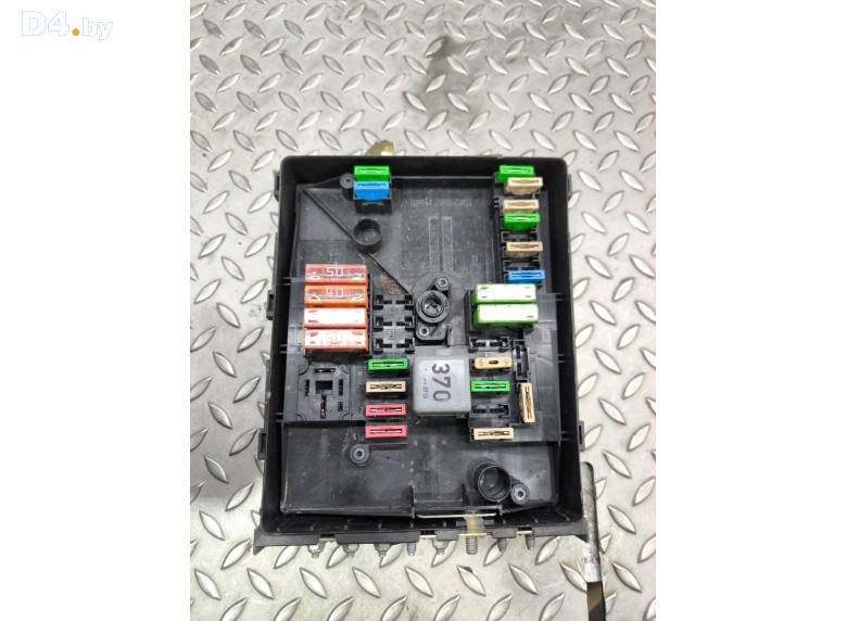 Блок предохранителей к Audi A3 undefined г.