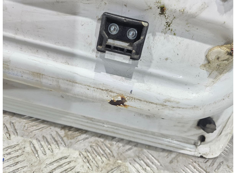 Дверь передняя правая к Дверь передняя правая к Mercedes Sprinter undefined г. Sprinter