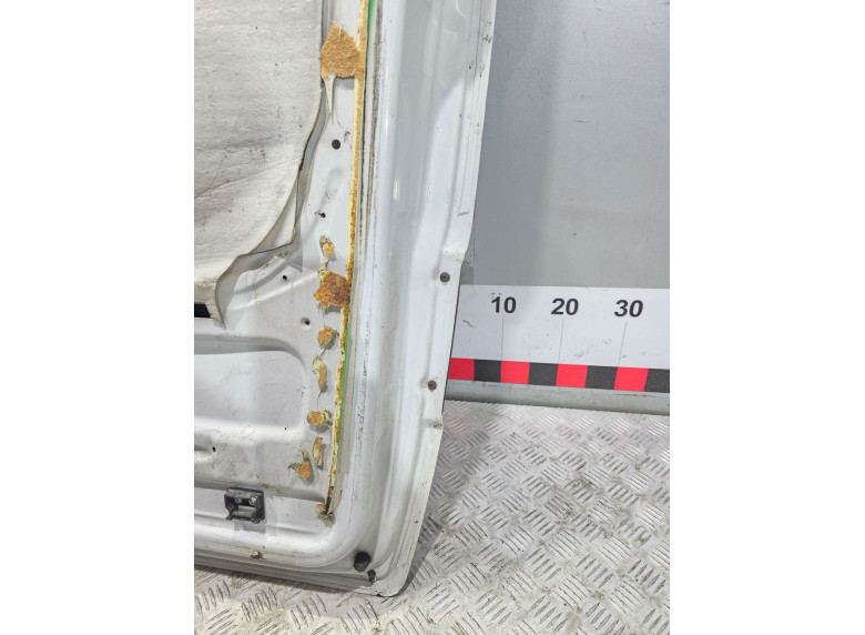 Дверь передняя правая к Дверь передняя правая к Mercedes Sprinter undefined г. Sprinter