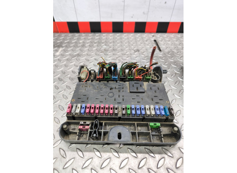 Блок предохранителей к Блок предохранителей к Skoda Felicia undefined г. Felicia