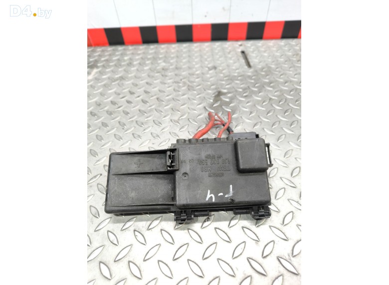 Блок предохранителей к Volkswagen Golf undefined г.