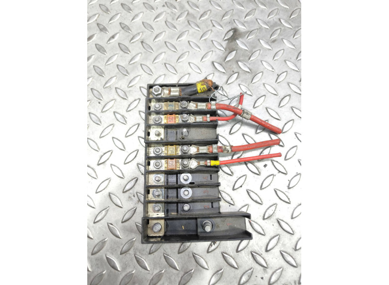 Блок предохранителей к Volkswagen Transporter, 2007г.