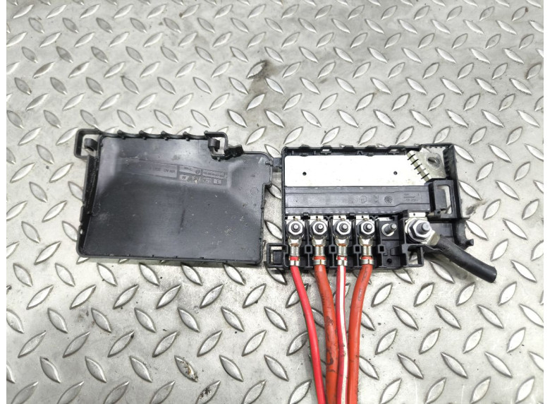 Блок предохранителей к Skoda Scala