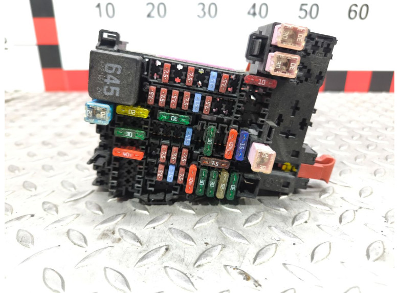 Блок предохранителей к Skoda Scala