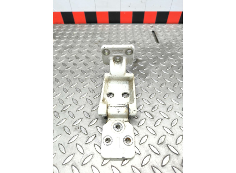 Петля двери задней правой к Mercedes Sprinter