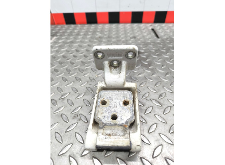 Петля двери задней правой к Петля двери задней правой к Mercedes Sprinter undefined г. Sprinter