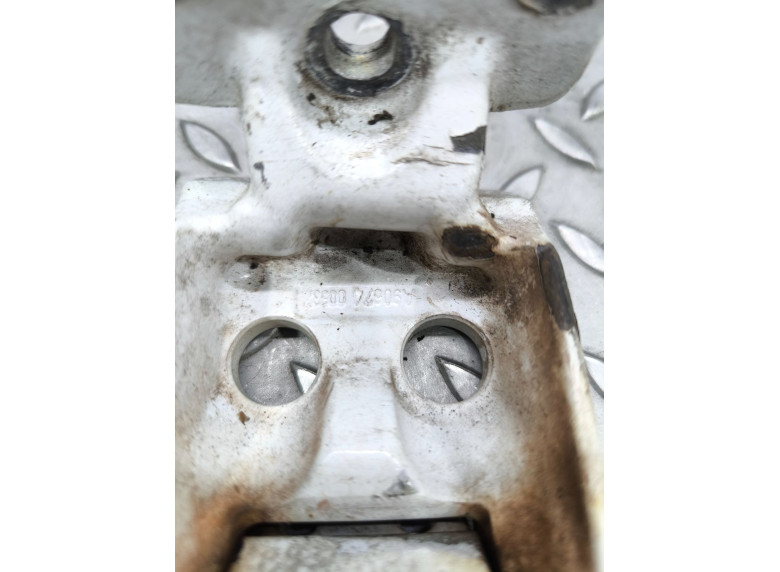 Петля двери задней правой к Петля двери задней правой к Mercedes Sprinter undefined г. Sprinter