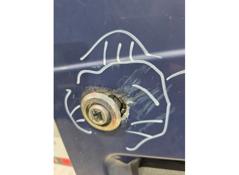 Дверь задняя распашная правая к Дверь задняя распашная правая к Ford Transit undefined г. Transit