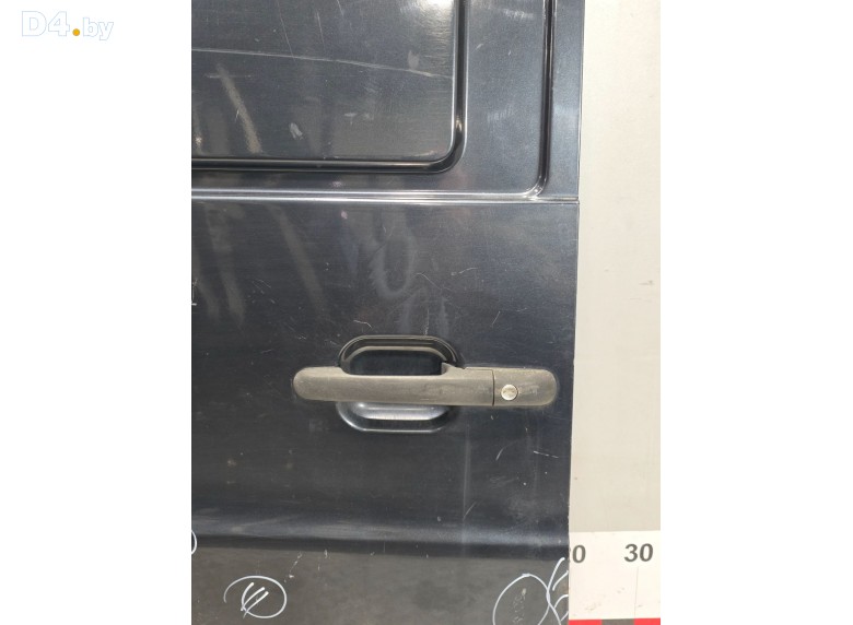 Ручка наружная сдвижной двери правой к Mercedes VitoW638 undefined г.