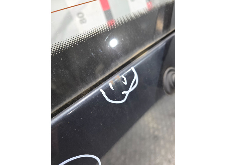 Крышка багажника (дверь 3-5) к Mercedes Vito W638, 2000г.