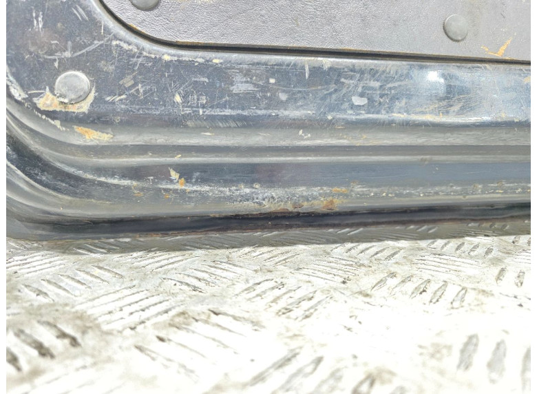 Крышка багажника (дверь 3-5) к Mercedes Vito W638, 2000г.