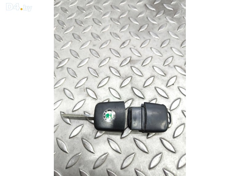 Ключ к Skoda Roomster undefined г.