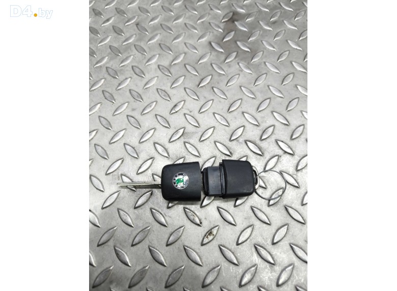 Ключ к Skoda Roomster undefined г.