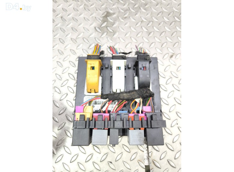 Блок комфорта к Volkswagen Golf undefined г.