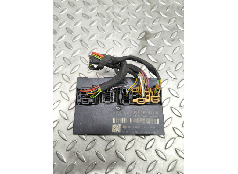 Блок комфорта к Volkswagen Passat, 2009г.