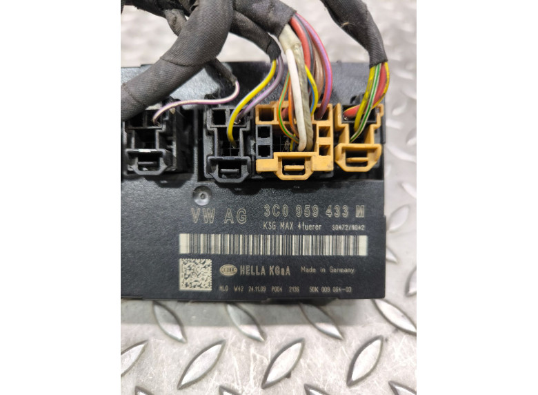 Блок комфорта к Volkswagen Passat, 2009г.