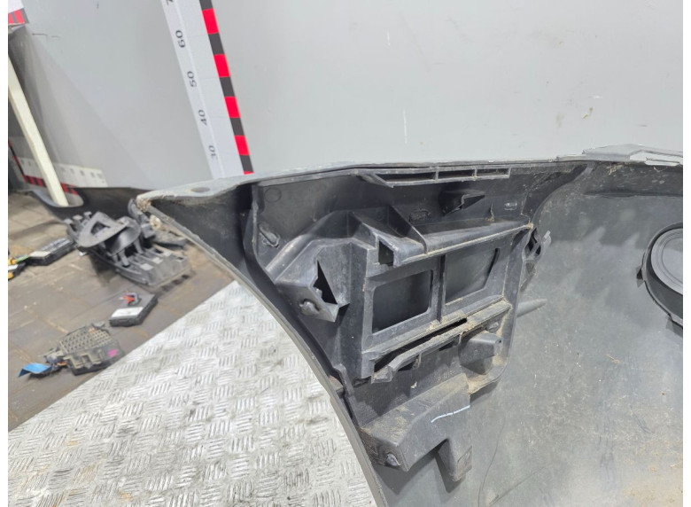 Бампер передний к Mercedes Sprinter, 2006г.