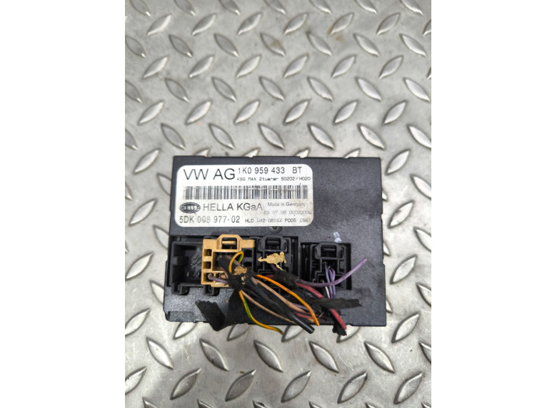 Блок комфорта к Volkswagen Golf, 2006г.