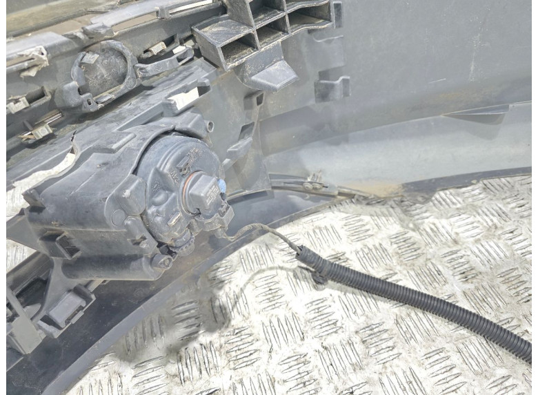 Фара противотуманная правая к Renault Laguna, 2010г.