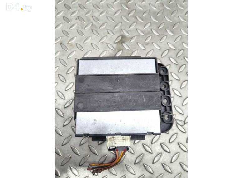 Стабилизатор напряжения к Volkswagen Golf undefined г.