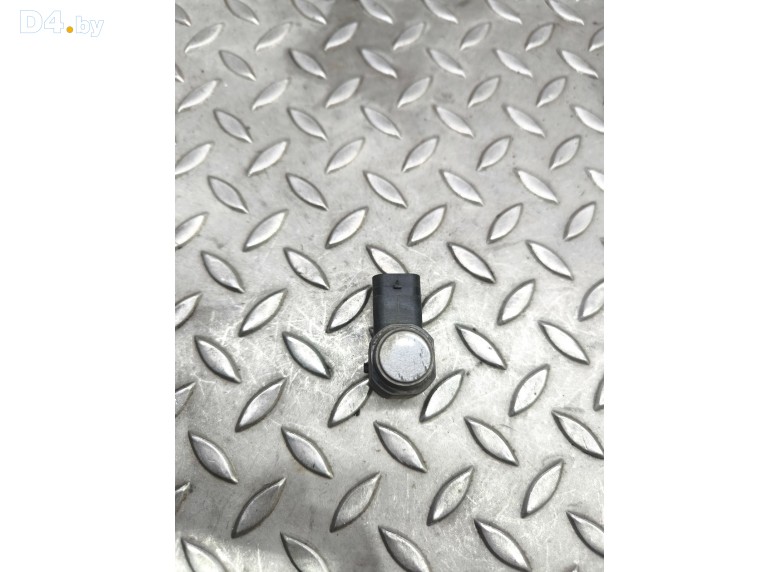 Датчик парктроника к Renault Megane undefined г.