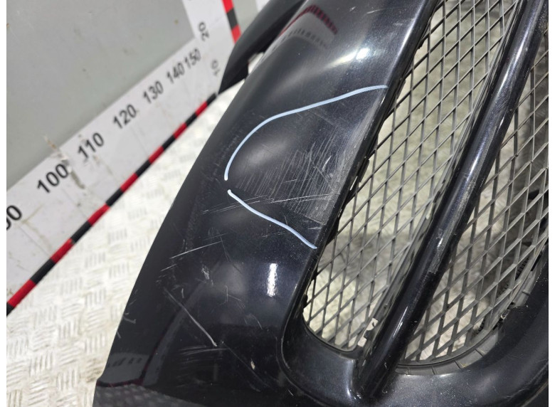 Бампер передний к Volkswagen Touareg, 2004г.