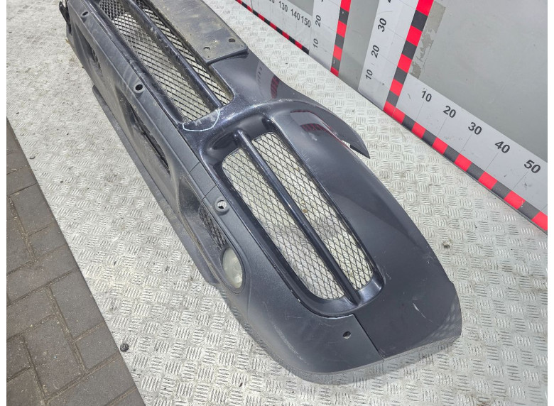 Бампер передний к Volkswagen Touareg, 2004г.