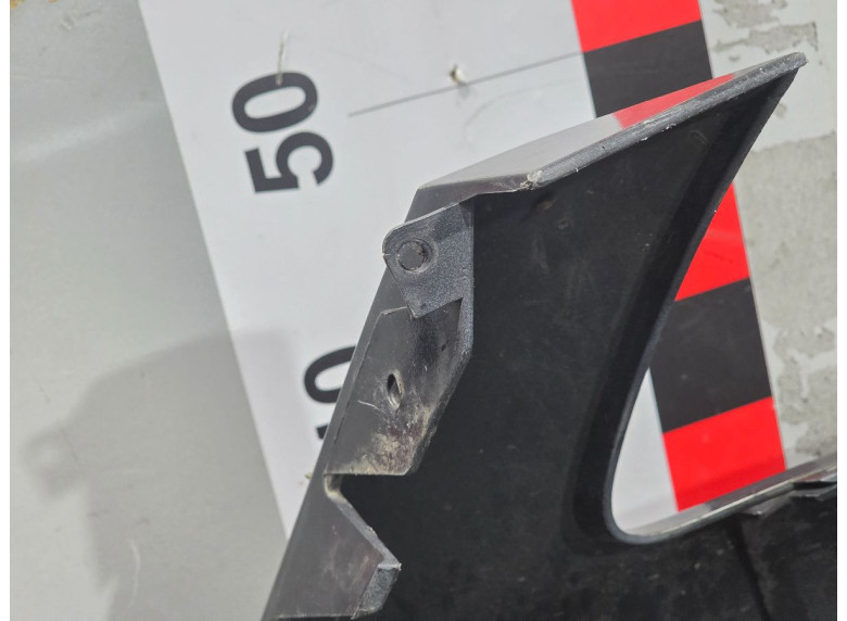 Бампер передний к Volkswagen Touareg, 2004г.