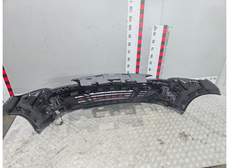 Бампер передний к Renault Megane, 2010г.