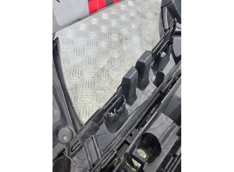 Бампер передний к Renault Megane, 2010г.