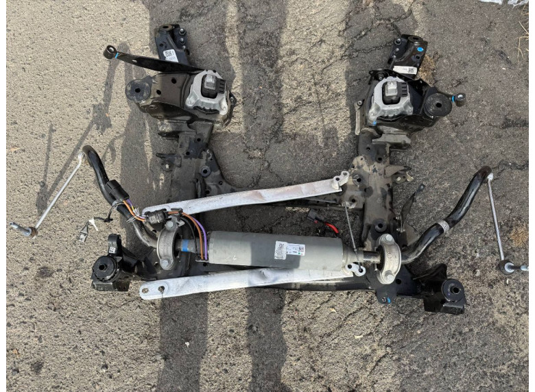 Балка подвески передняя (подрамник) к BMW X5 G05, 2024г.