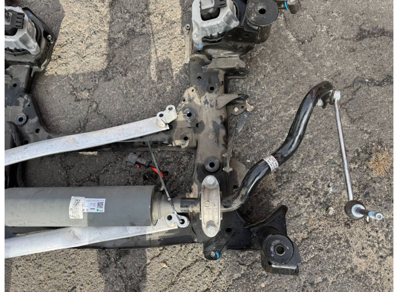 Стабилизатор подвески (поперечной устойчивости) передний к BMW X5 G05, 2024г.