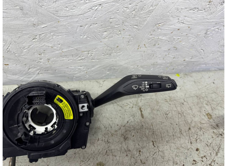 Переключатель подрулевой (стрекоза) к Audi A4, 2017г.