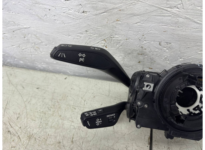 Переключатель подрулевой (стрекоза) к Audi A4, 2016г.