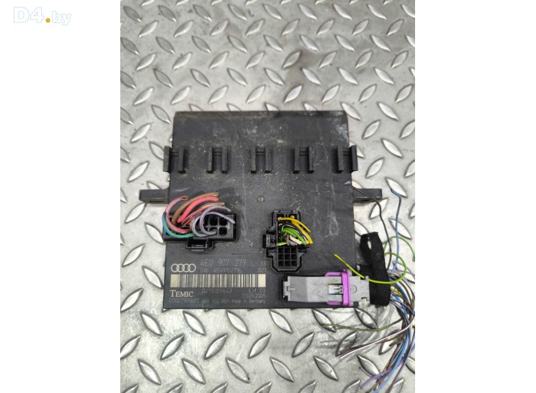 Блок бортовой сети (блок управления BCM) к Audi A8 undefined г.