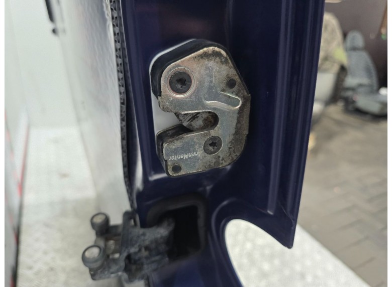 Замок двери сдвижной к Замок двери сдвижной к Renault Master undefined г. Master