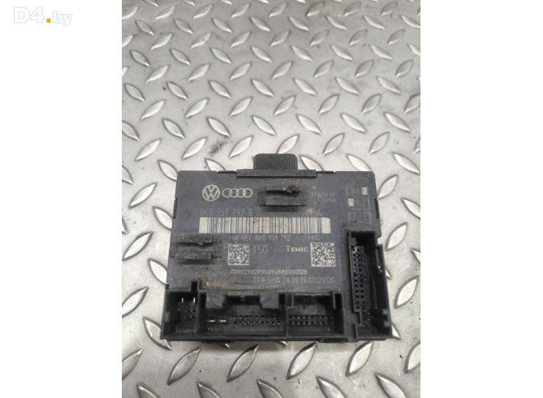 Блок управления двери передней правой к Audi A4 undefined г.